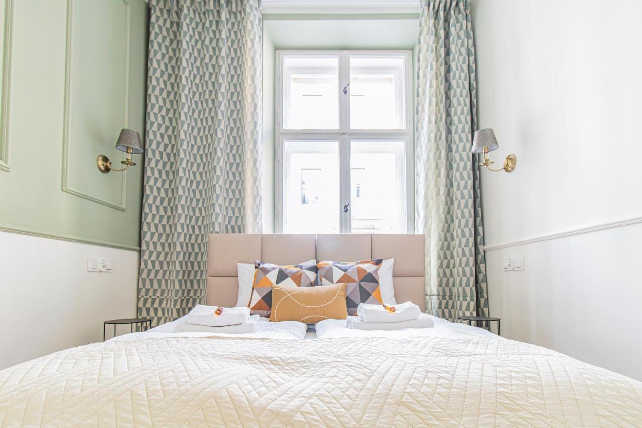 Modern Apartments Pilsudskiego Street 크라쿠프 외부 사진