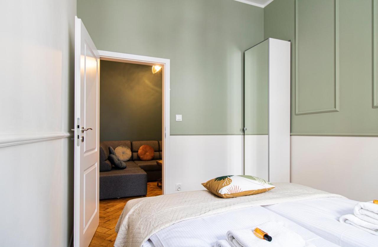 Modern Apartments Pilsudskiego Street 크라쿠프 외부 사진